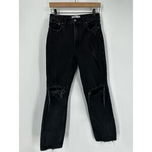 Abercrombie The 90s Straight Ultra High‎ Rise Black Distressed Size 4S